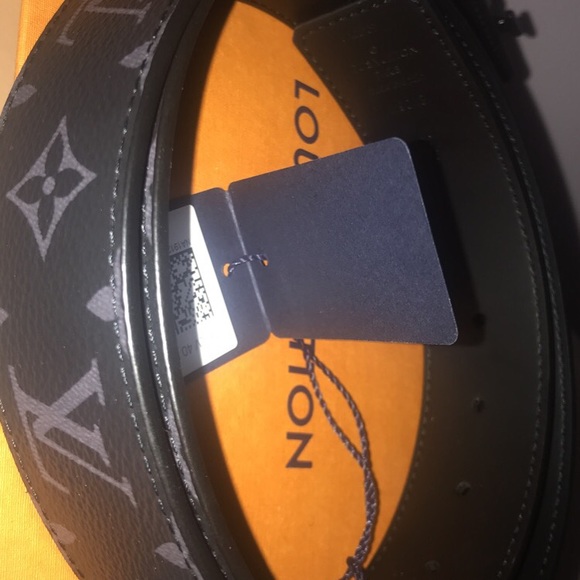 Lv Reversible belt - Picture 4 of 5